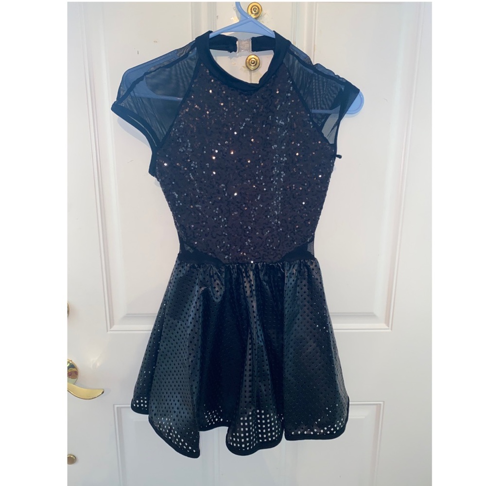 Dance costume